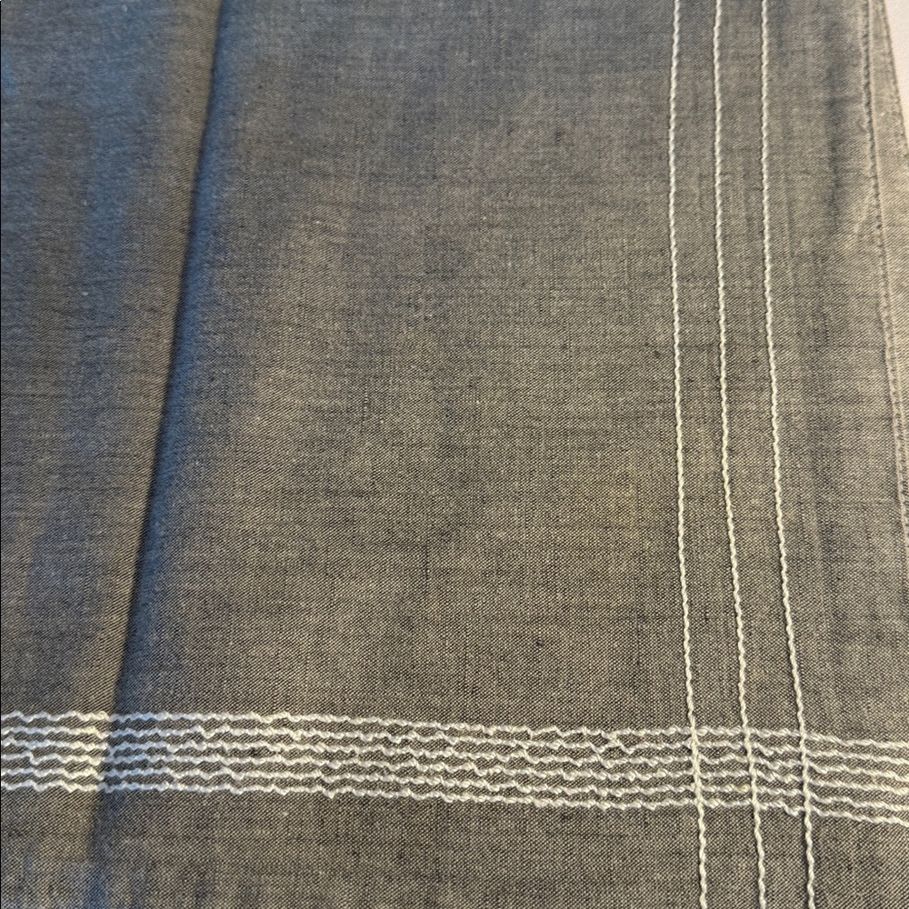 Coyuchi Gray Table Placemat with White Stitching - Picture 2 of 7